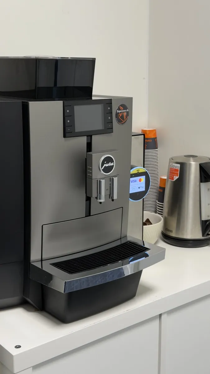 Espace pause-café et traiteur avec machine à café